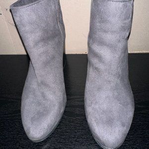 American Eagle  Faux Suede Chunky Heel Boot - Used - Size 9.5 (Dark Grey)